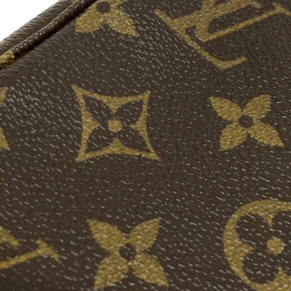 LOUIS VUITTON Pochette Accessoires Monogram Handbag 788-072925 - Picture 9 of 14